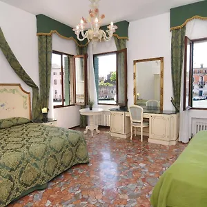 Appartement Smeraldo Grand Canal 1566c, Venise